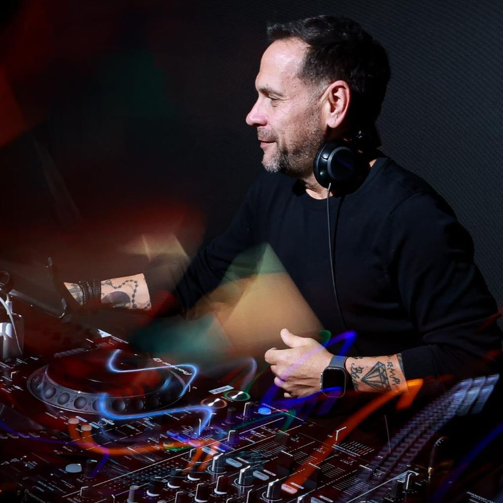 Deejay Set Flash Hits By Rodrigo Ferro