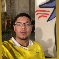 Léo Leste