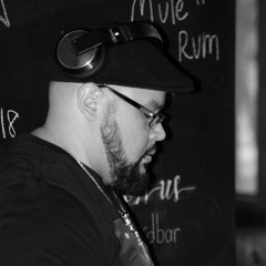 DJ Michael Ramponi