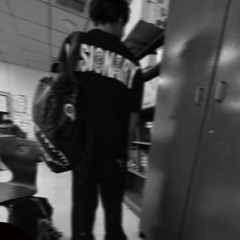 VΛMPØD