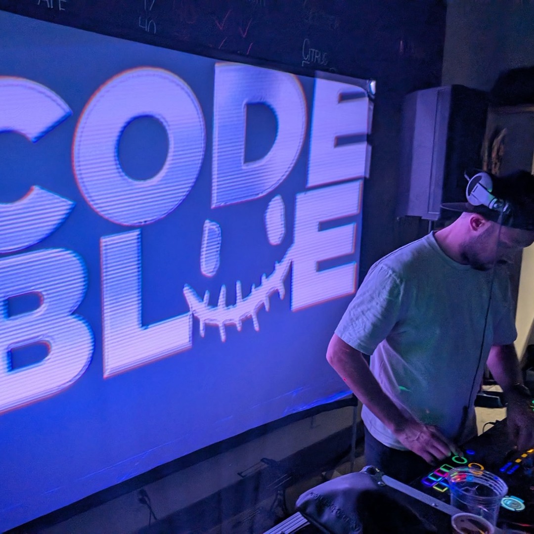 DJ機材 IO KandyTown- Mood Blue ADVISORY TO KANDYTOWNのIO、セカンドアルバム『Mood Blue』をリリース | clubberia