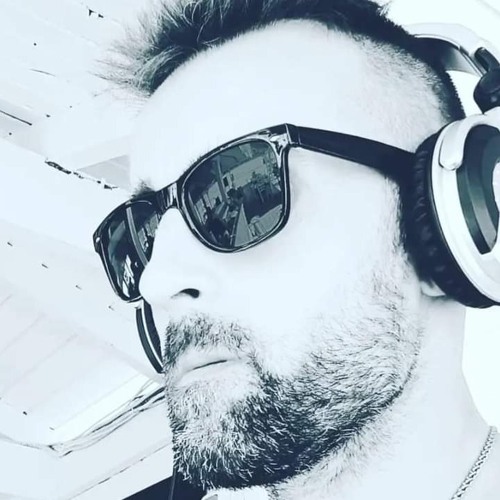 Stream Dj Mist Romania Music Listen To Songs Albums Playlists For