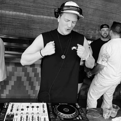 DJ_SW3AT