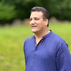 Dr Zeshan Qureshi