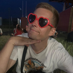 Hardtekk ihr Fotzen