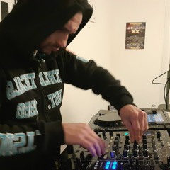 DJ NIN'OX