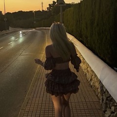 ★  𝐿𝓊𝒸𝓎 𝒢𝑜𝑜𝒹𝓎𝑒𝒶𝓇-𝒮𝓂𝒾𝓉𝒽 ★