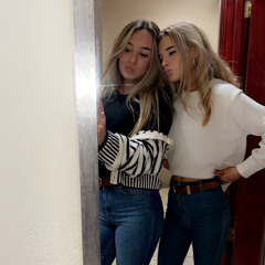 chloe McLaughlin 😈