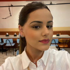 Karol Marcondes dos Santos