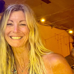 Robyn Murray