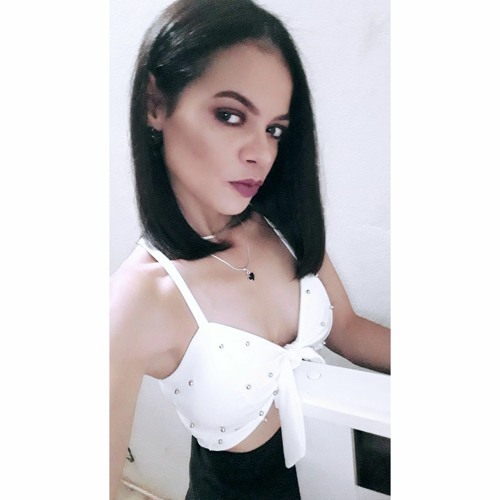 Camila Claudiana’s avatar