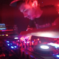 Max Caset