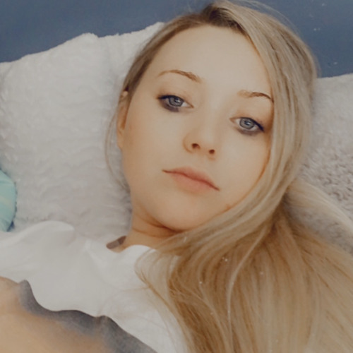 Maddie Perreault’s avatar