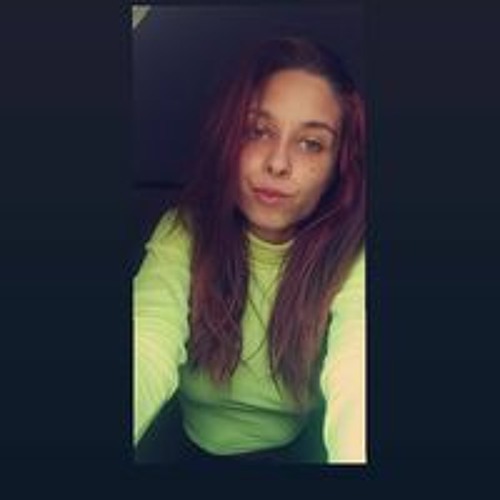 Karina Antonia’s avatar