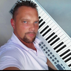 Stephan_Neubert ( Knight&Omen Musicproduction )