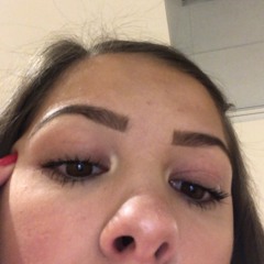 hollyanne_pettit