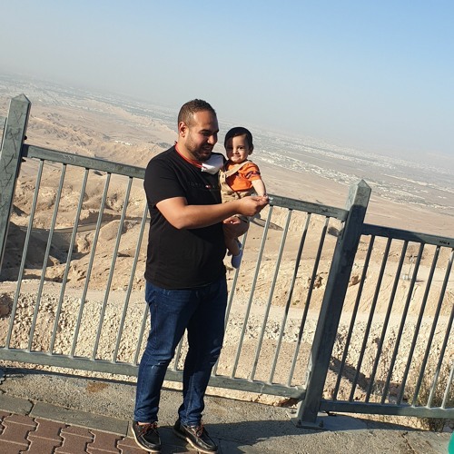 يارا محمد يا عيني ع المقسوم