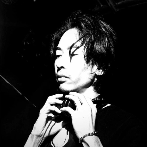 J (Tatsu)’s avatar