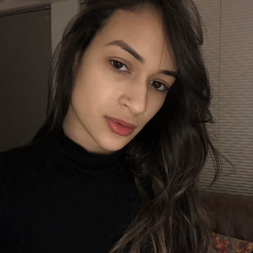 Viviane Melo’s avatar