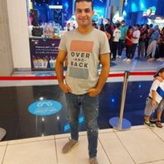 اشرف معتز