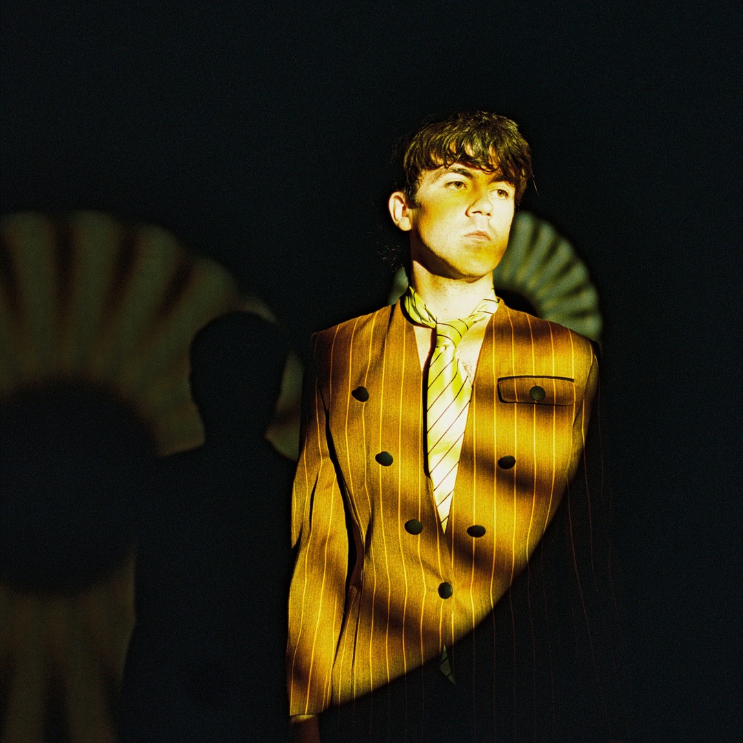 Stream Declan Mckenna music | Listen to songs, albums, playlists