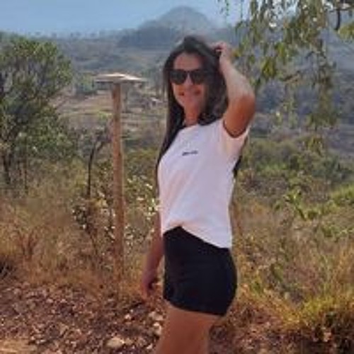 Marina Sousa’s avatar