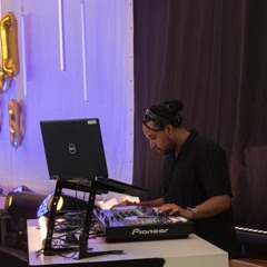 DJ TROPICAL