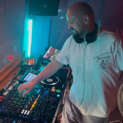 Steven Barclay - Little Phatty in Mysteryland