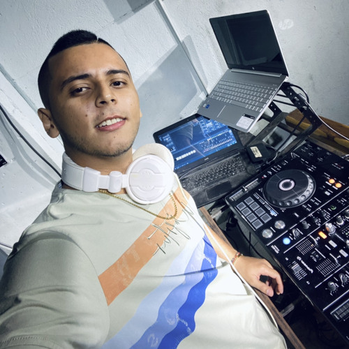 Dj Carlos Espinosa’s avatar