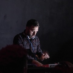 Michael Demelo y Frank-P - Solid Noise