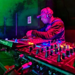DJ BEAT UP