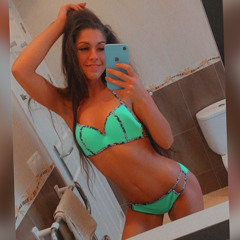 Nicci Louise Scollon