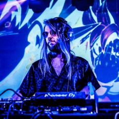 J Lee Dnb
