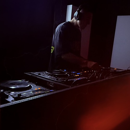 Running Late (Original Mix)(Free Download)