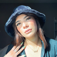 Simone Gill