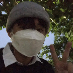 Bạch Tiến UwU