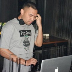 DJ Freddo