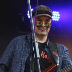 Russell Wyatt