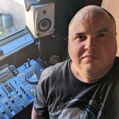 DJ Slimshaney