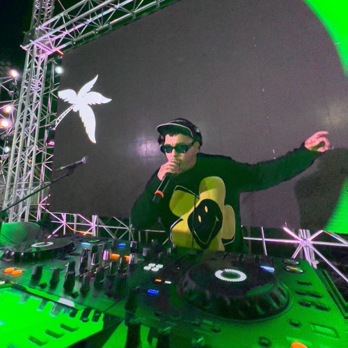 Tommy Radikales ✪ artist photo