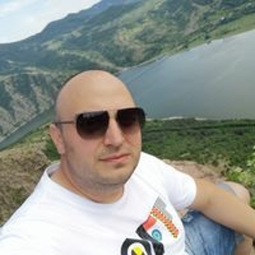 Luben Manolov’s avatar