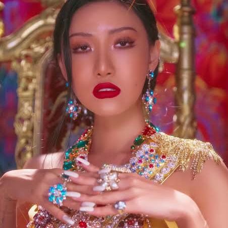 KPOP Queen
