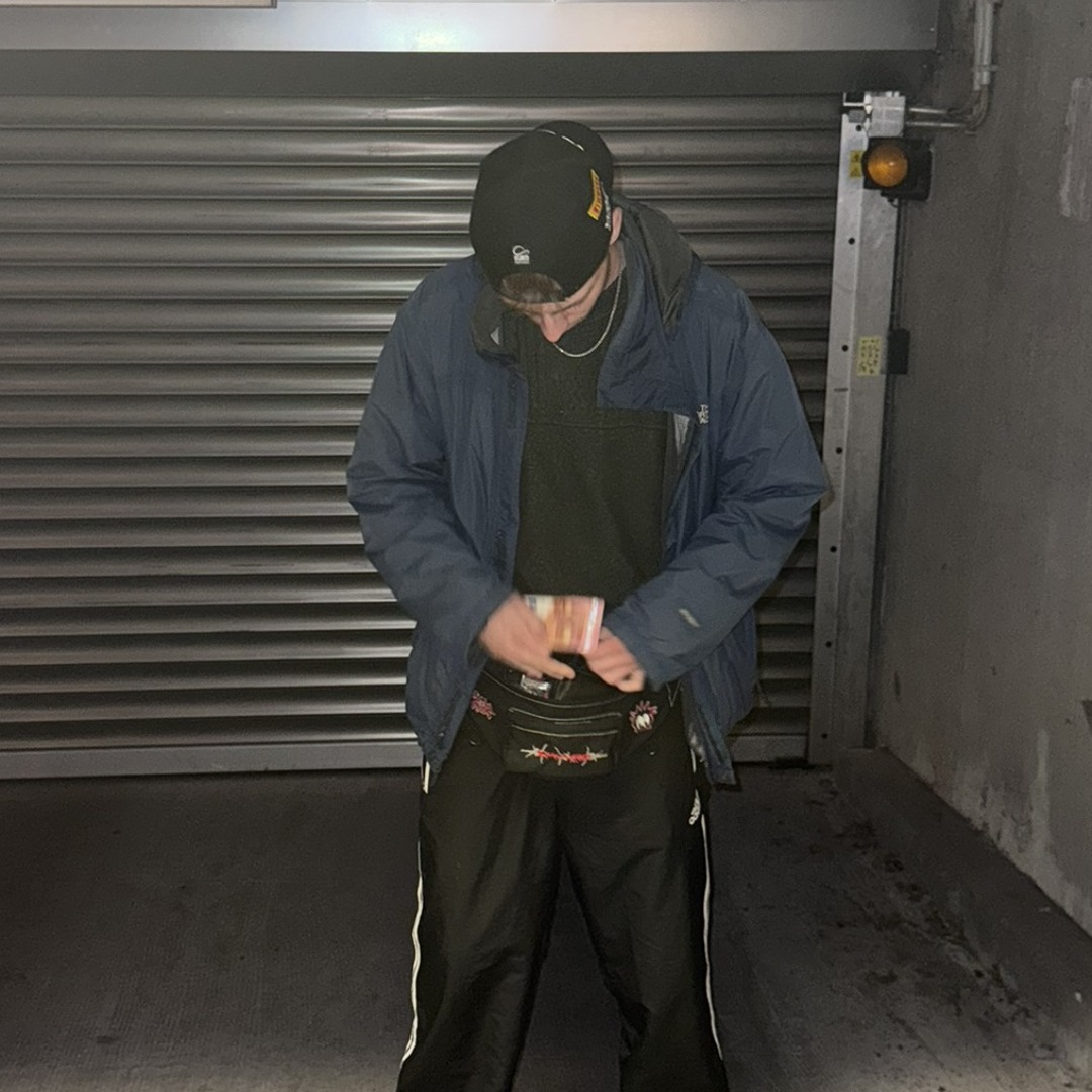 ゾンビハルク Stream ZOMBIE1000/ Z1K music | Listen to songs, albums, playlists