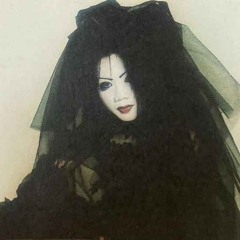 DUAL OF DOLL 1