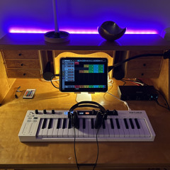 Flatland Circuitry- music with an iPad
