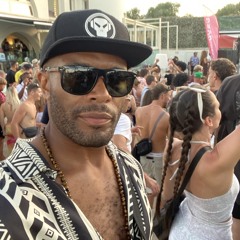 DJ Dom