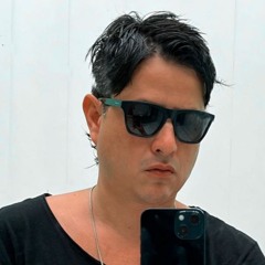 Adrián Mejía