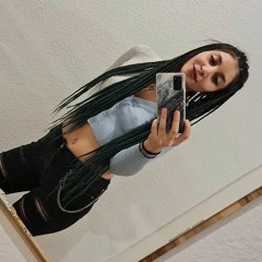 Julia Abou Maarouf