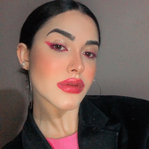 Maria Julia Ventura’s avatar