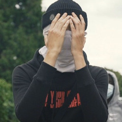 Th🅰️tGuyGh🅾️st